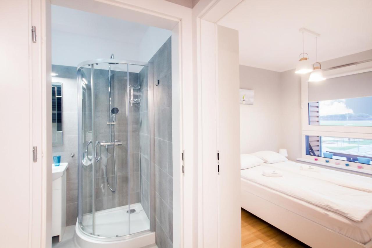 Apartments Gdynia Na Fali With Free Parking By Noclegi Renters Extérieur photo